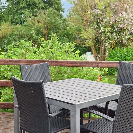 Gorgeous In Am Salzhaff Pepelow